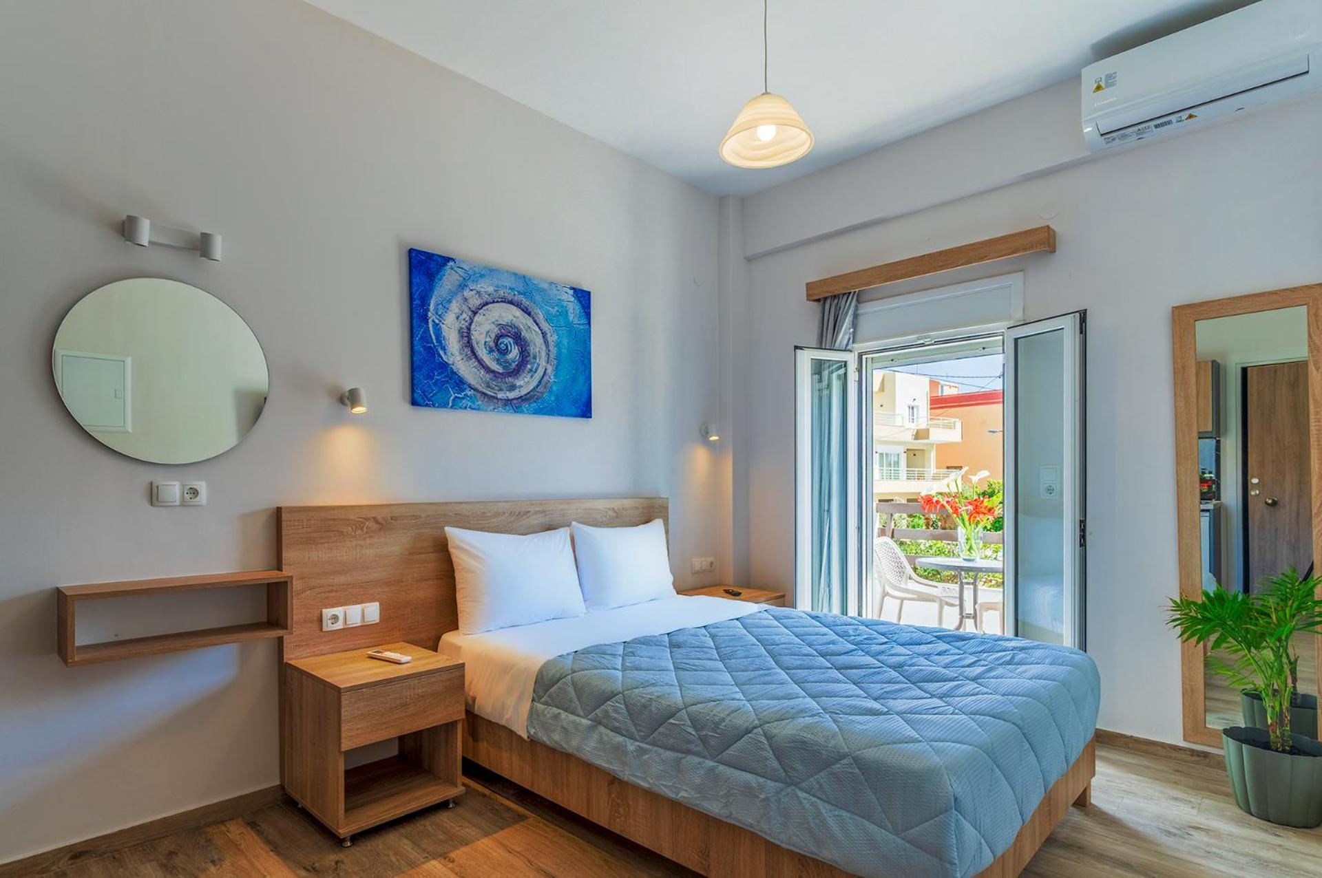 Nicole Rooms Palaiochora Exterior photo